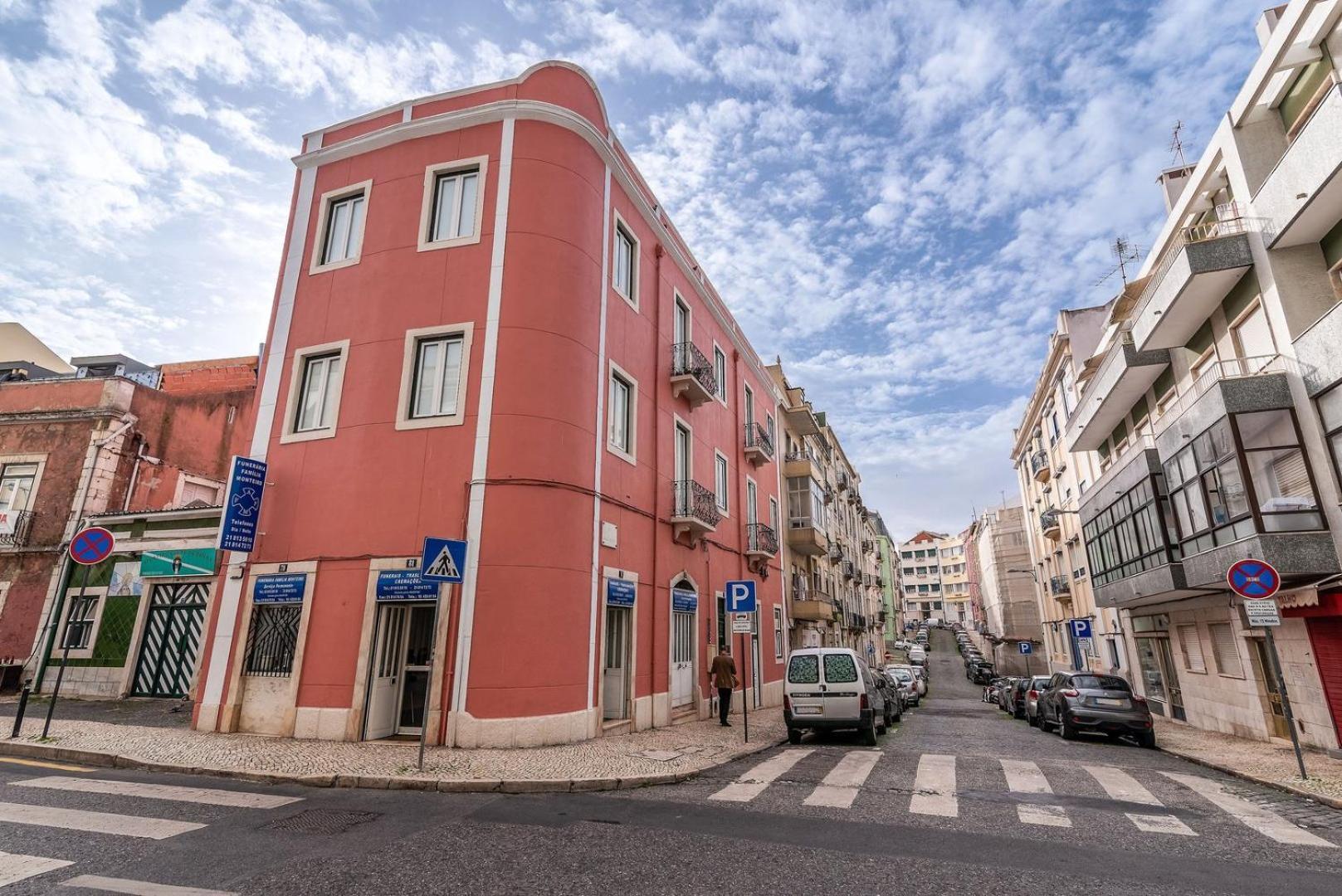 Modern 2Bedroom Apartment in Graça Lissabon Buitenkant foto